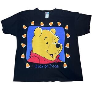 Vintage Disney 90's Winnie the Pooh big face  candy corn trick or treat shirt LG